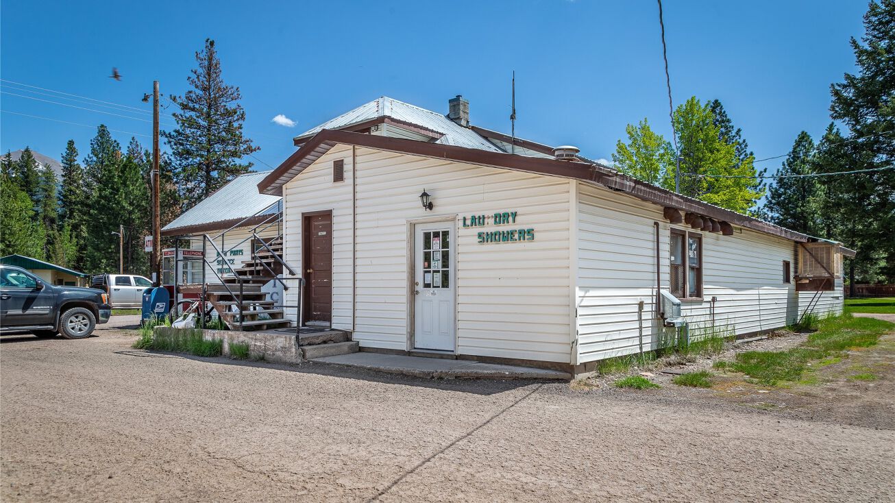 6799 MT83, Condon, MT 59826