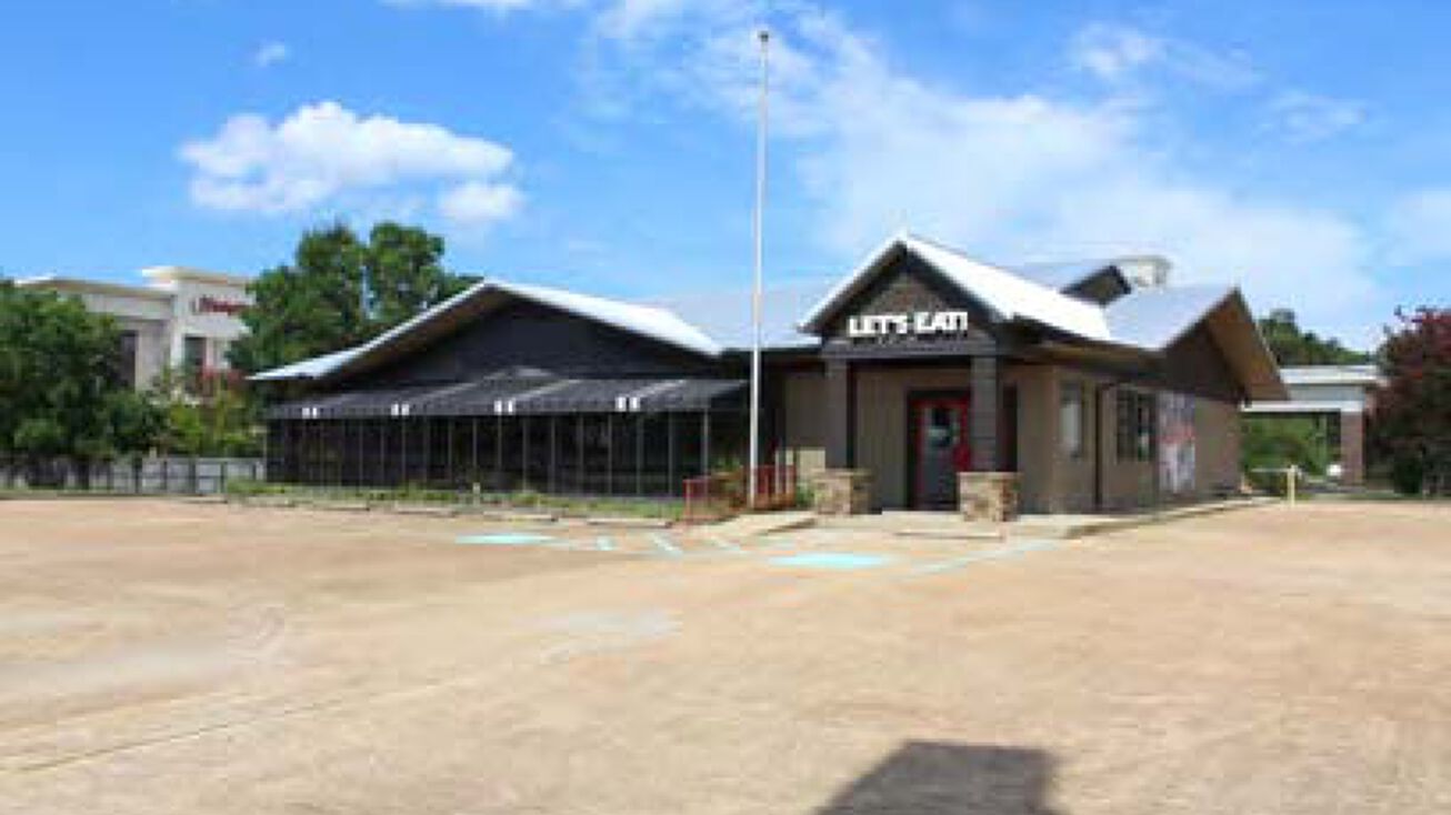 220 S Pearson Rd, Pearl, MS 39208