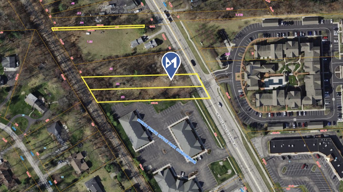 4439 N Holland Sylvania Rd, Toledo, OH 43623