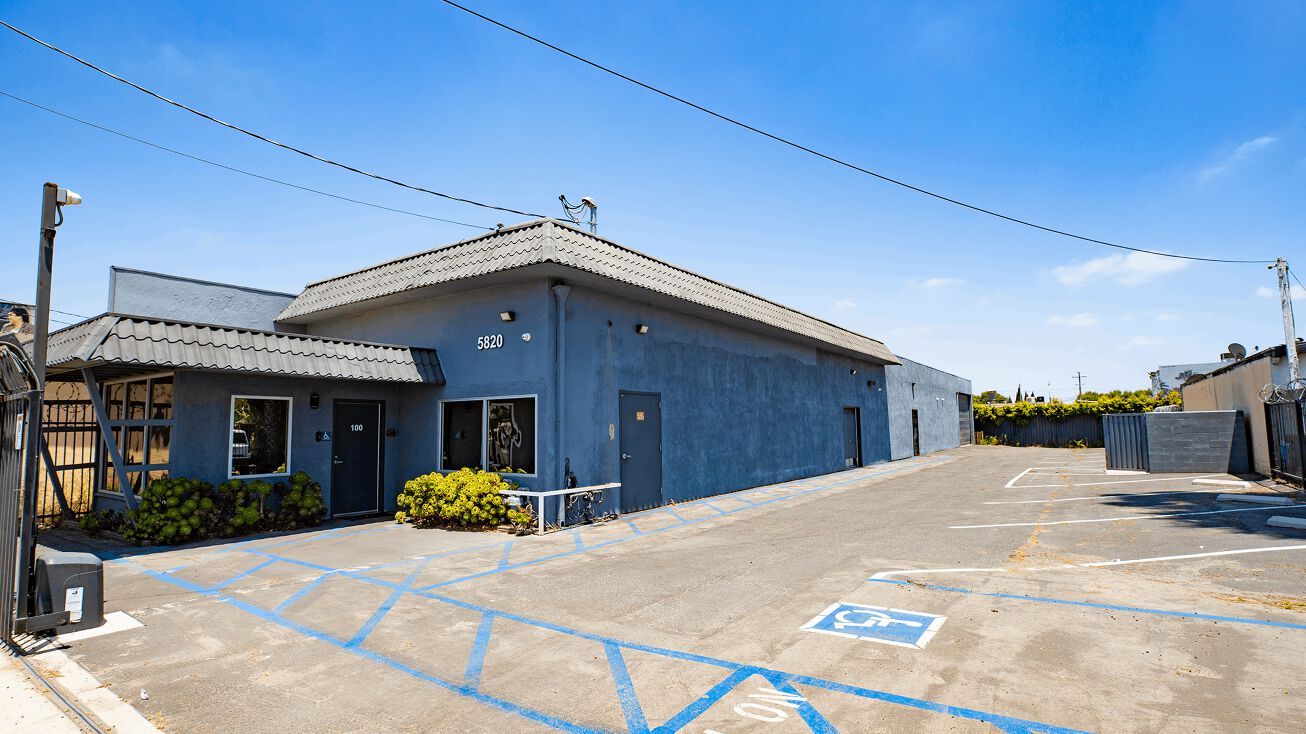 5820 Paramount Blvd, Long Beach, CA 90805