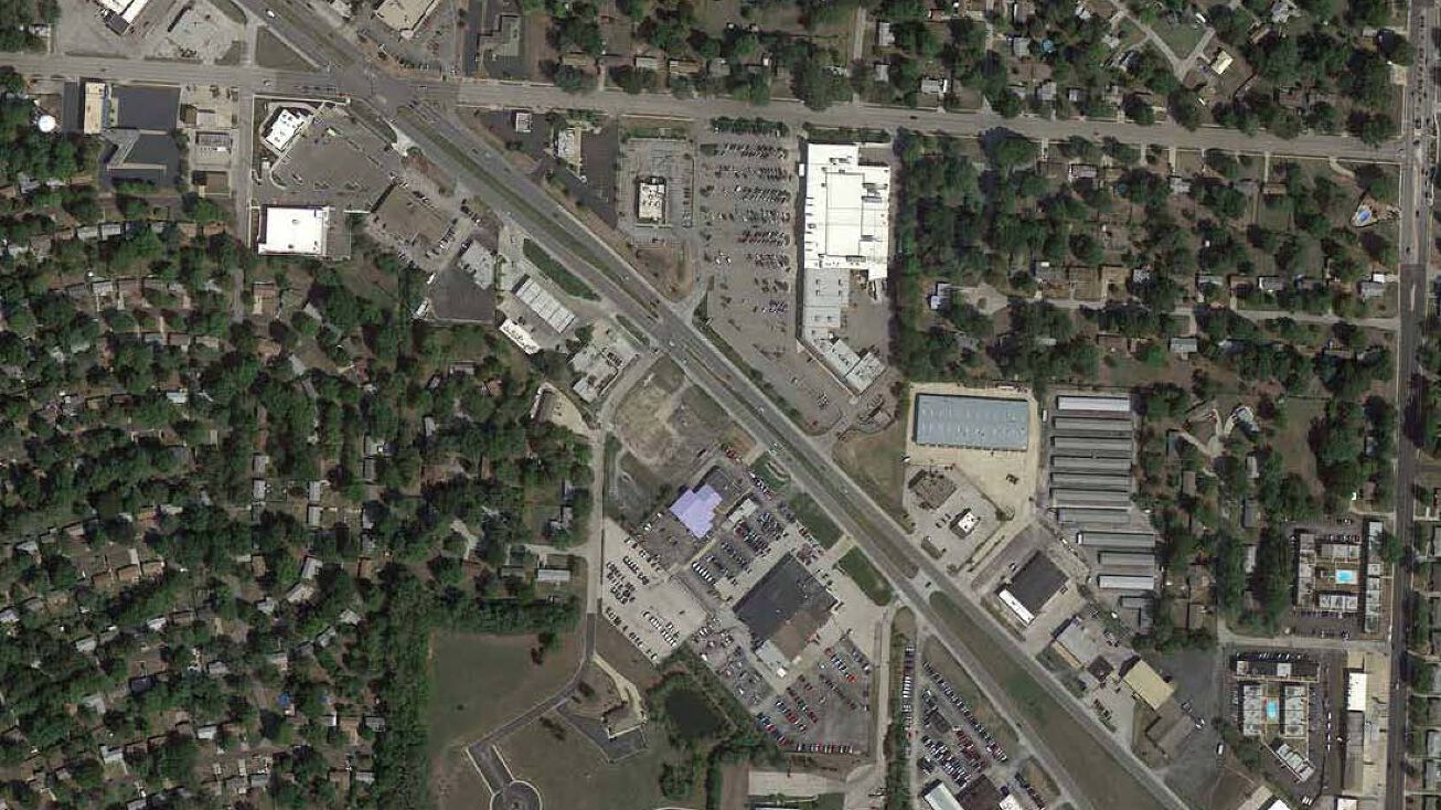 9430 E State Rte 350, Raytown, MO 64133