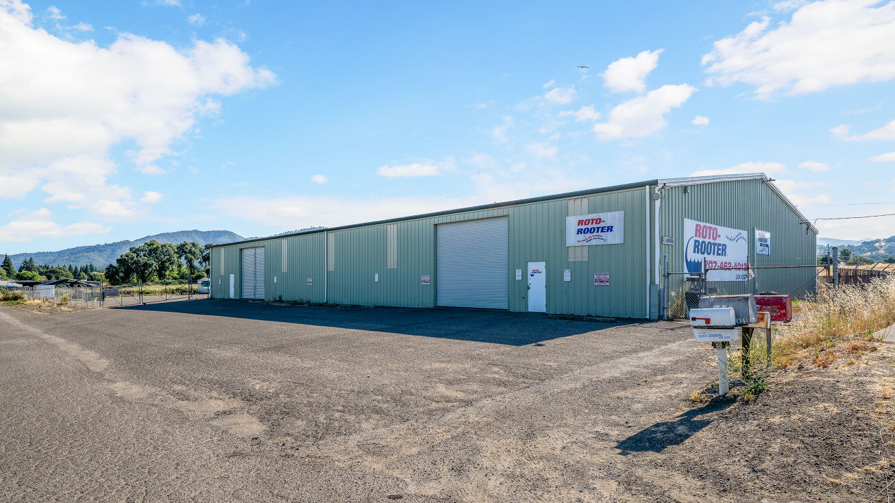 65 Ford Rd., Ukiah, CA 95482