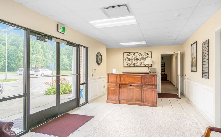 Pictures of Office property located at 1135 Heatherstone Dr, Fredericksburg, VA 22407 for comps - image #1