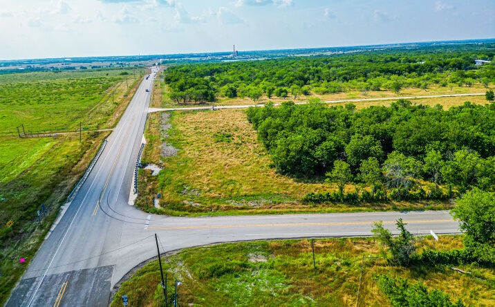 Pictures of Land, Business for Sale property located at US-287, Corsicana, TX 75109 for sales - image #1