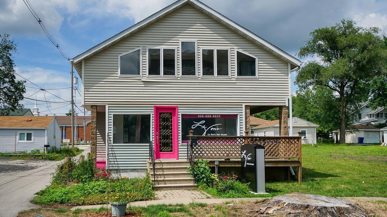 1311 E SAMUEL Avenue, Peoria Heights, IL 61616