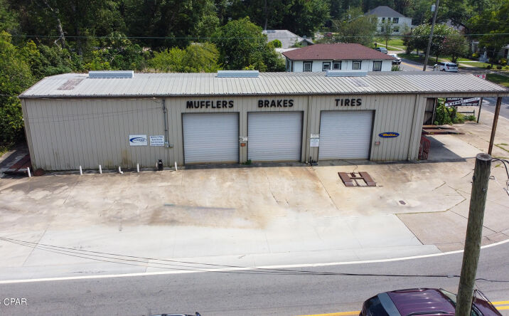 Pictures of Special Purpose property located at 615 Main Street, Chipley, FL 32428 for sales - image #1