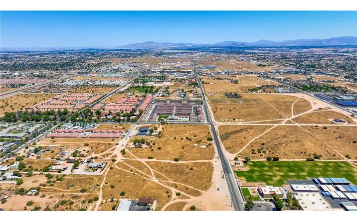 Pictures of Land property located at E, Hesperia, CA 92345 for sales - image #1