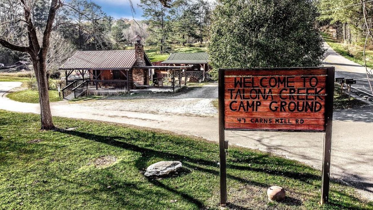 47 Carns Mill Rd, Talking Rock, GA 30175