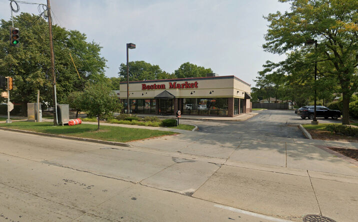 Pictures of Retail property located at 5470 N Port Washington Rd, Glendale, WI 53217 for sales - image #1