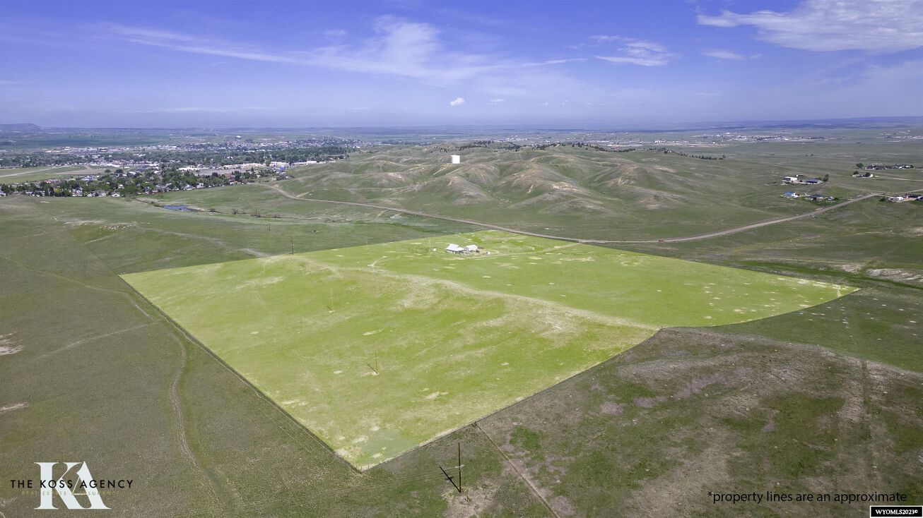 130 Coulter Trail, Douglas, WY 82633