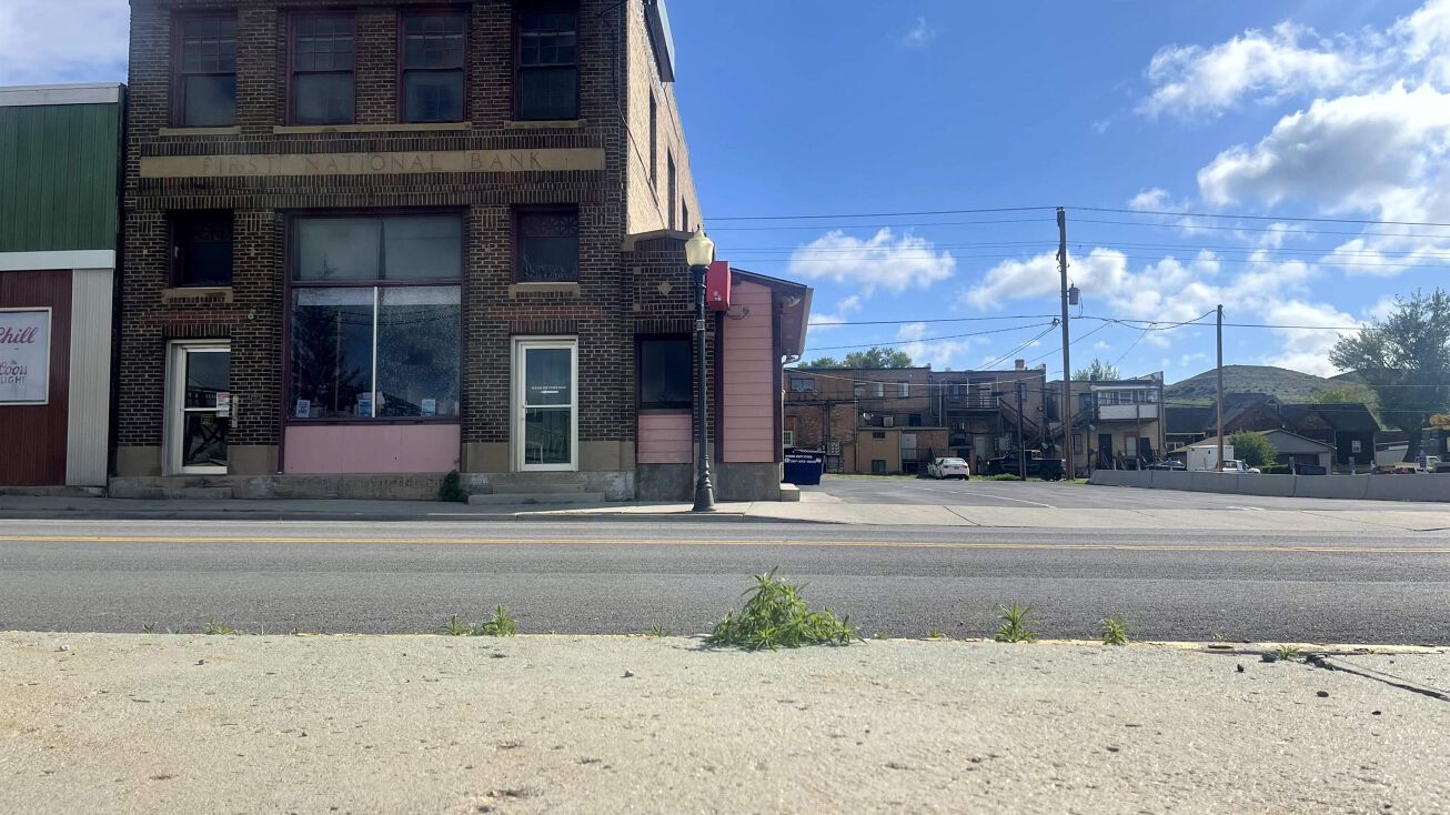 131 E Railroad St, Green River, WY 82935