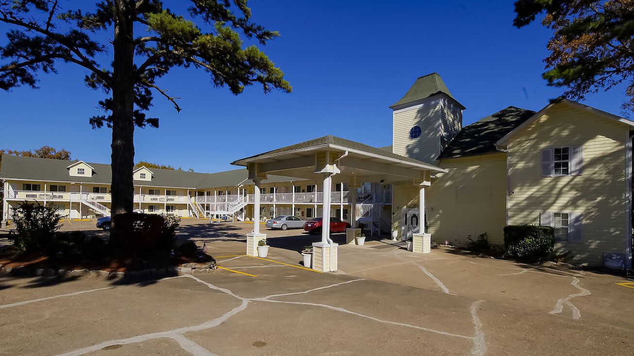 3169 E Van Buren, Eureka Springs, AR 72632 | Crexi.com