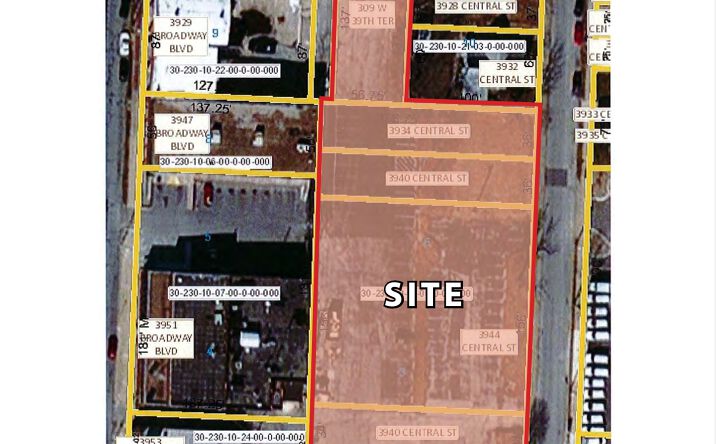 image of property at 309 W 39TH ST Kansas City MO 64111-2203