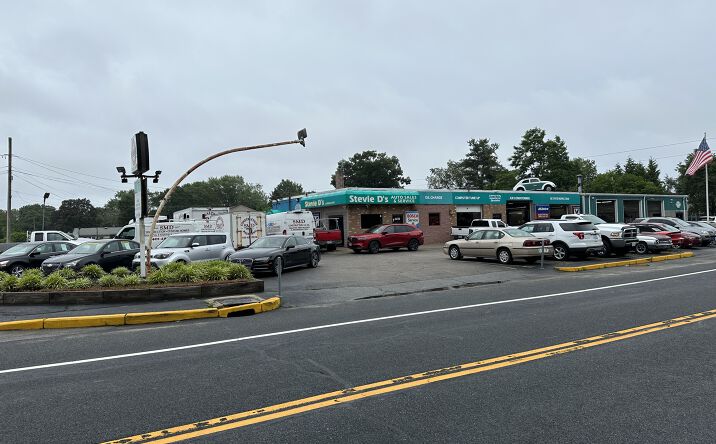 2570 Warwick Ave, Warwick, RI 02889 | Crexi.com