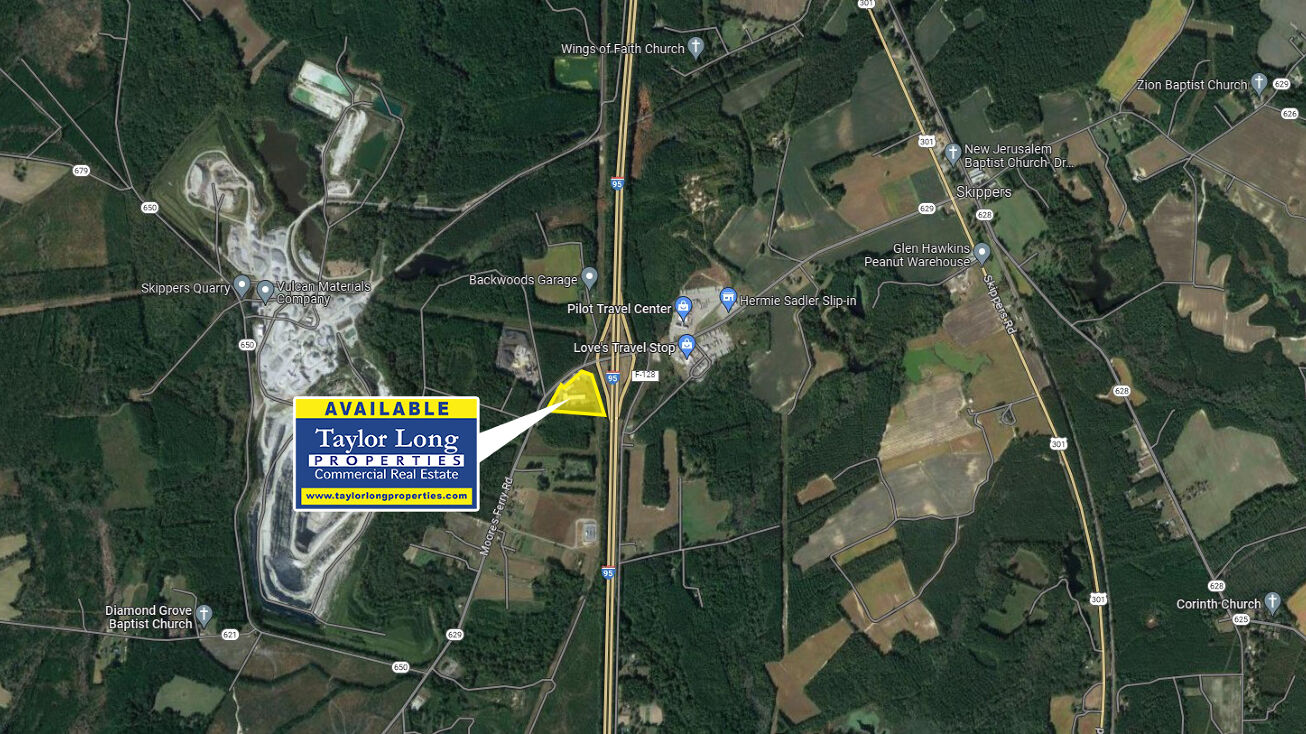 1150 Moore's Ferry Rd, Skippers, VA 23879