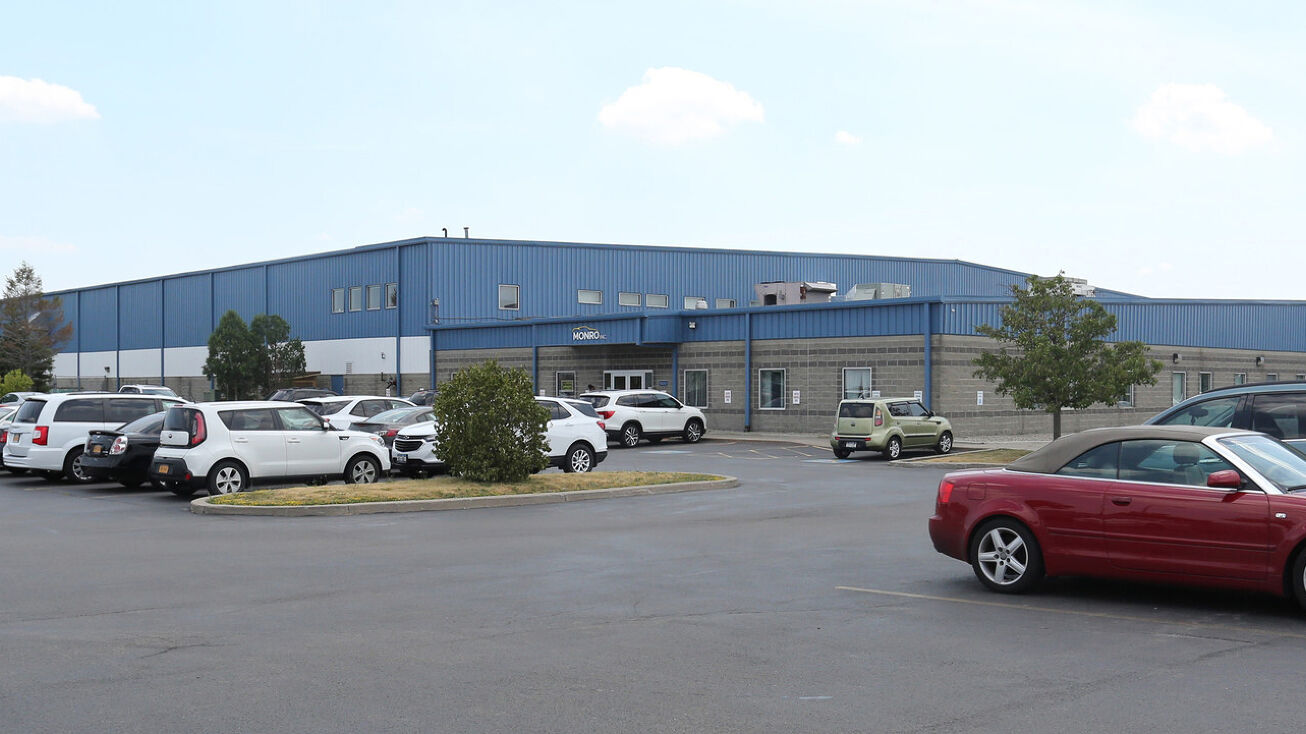 200 Holleder Pkwy, Rochester, NY 14615