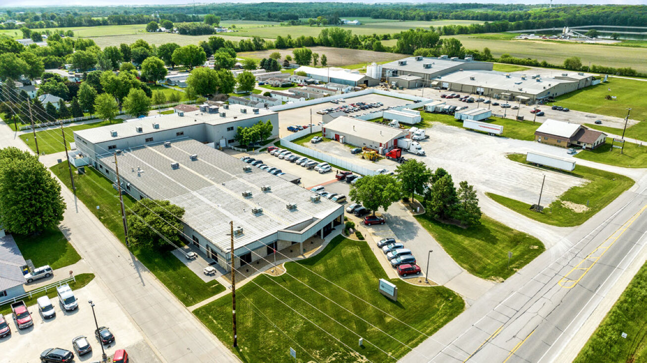 102 1st St, Kalona, IA 52247 Retail Property for Sale 102 1st St