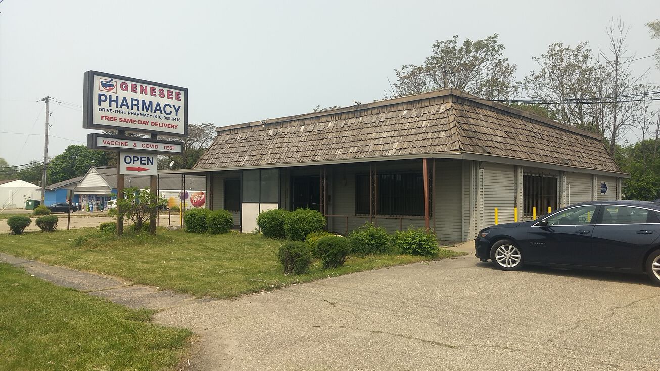 3116 Pierson Rd, Flint, MI 48504