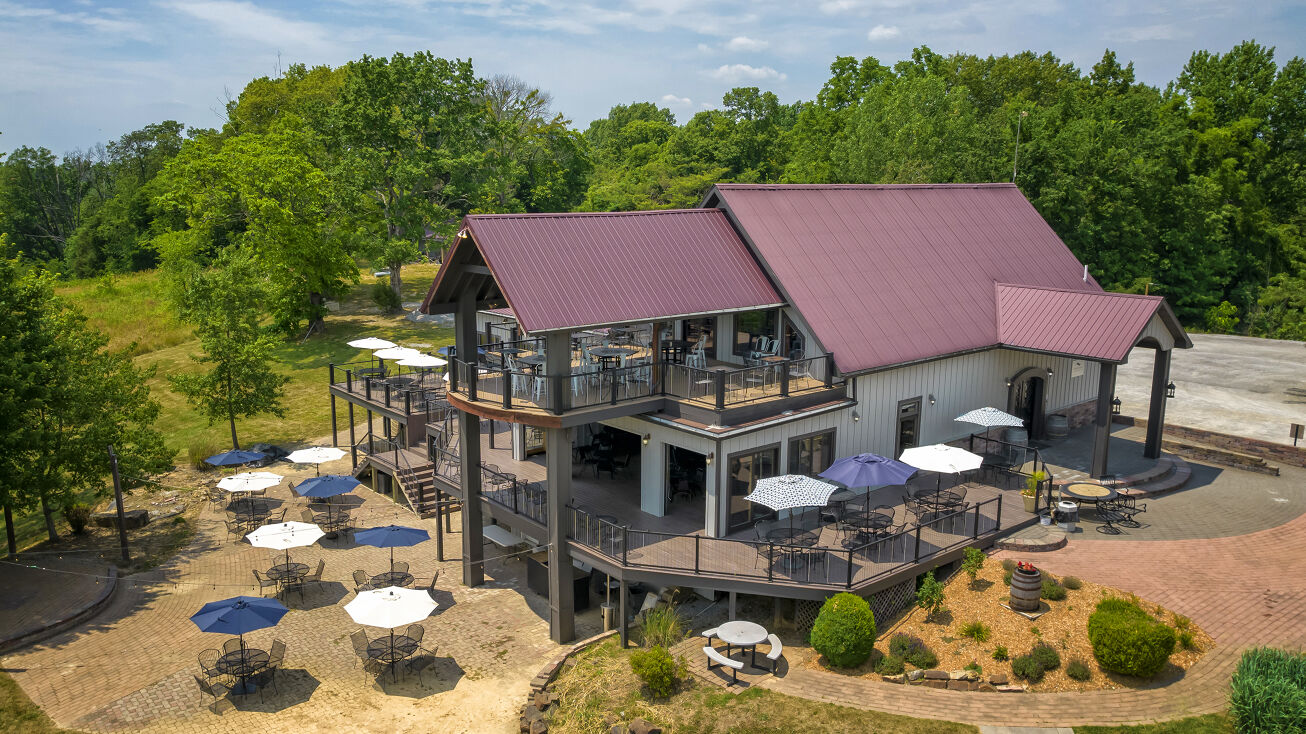 8595 US51, Cobden, IL 62920