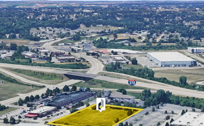 Pictures of Land property located at 400 Fountain Lakes Blvd, Saint Charles, MO 63301 for sales - image #1