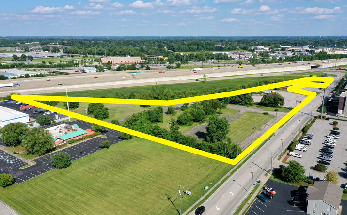 Pictures of Hospitality property located at 1470 Broadway St, Clarksville, IN 47129 for sales - image #1