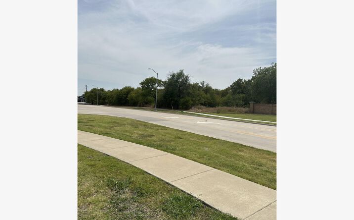 Pictures of Land property located at 1150 E Seeton Rd, Grand Prairie, TX 75054 for sales - image #1