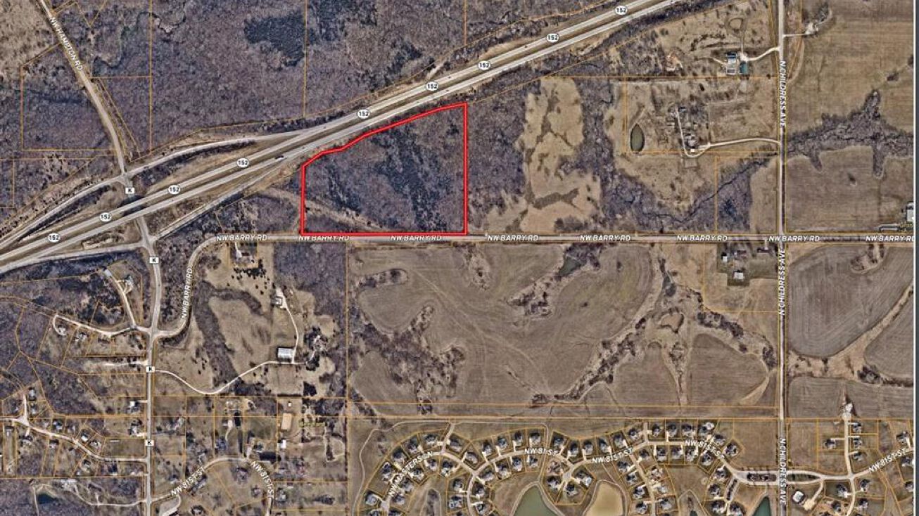 152 NW Barry Road, Kansas City, MO 64153