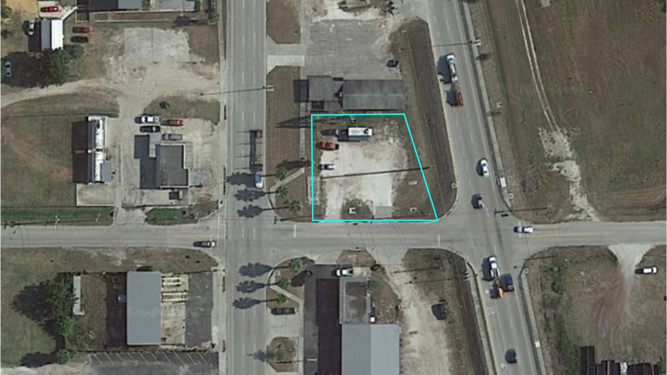 702 North 6th Avenue, Wauchula, FL 33873