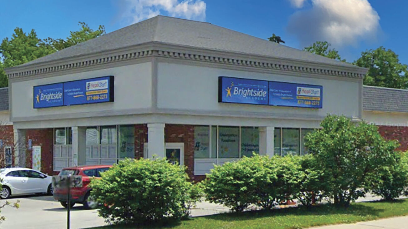 545 Woodville Rd, Toledo, OH 43605