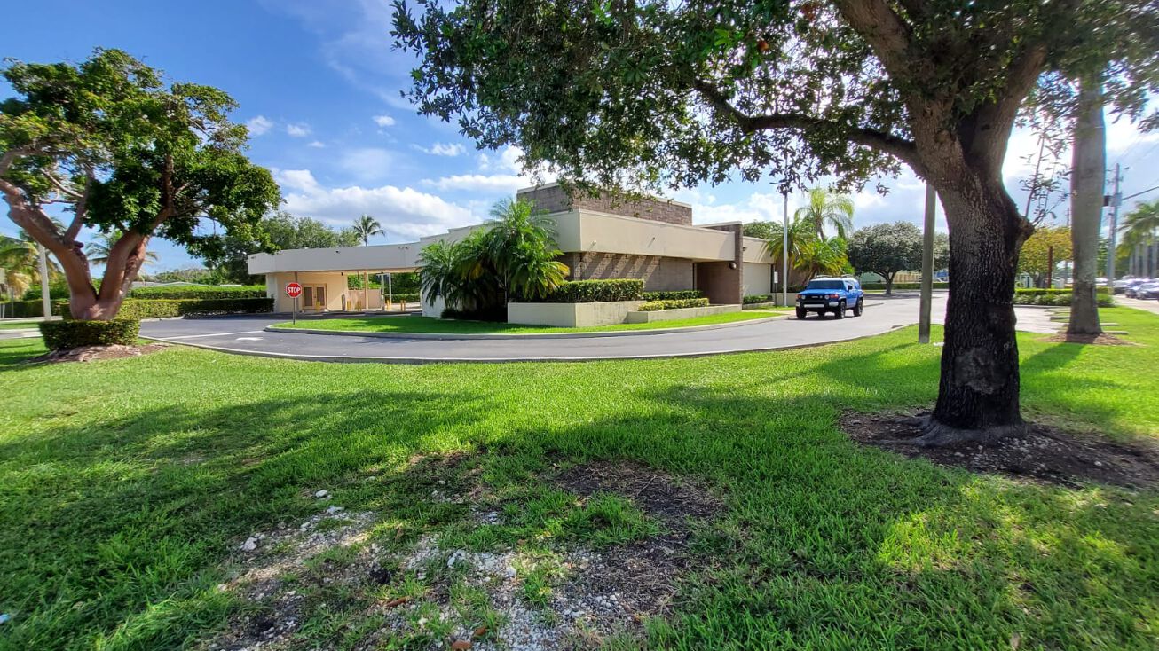 1750 NE 8th St, Homestead, FL 33033