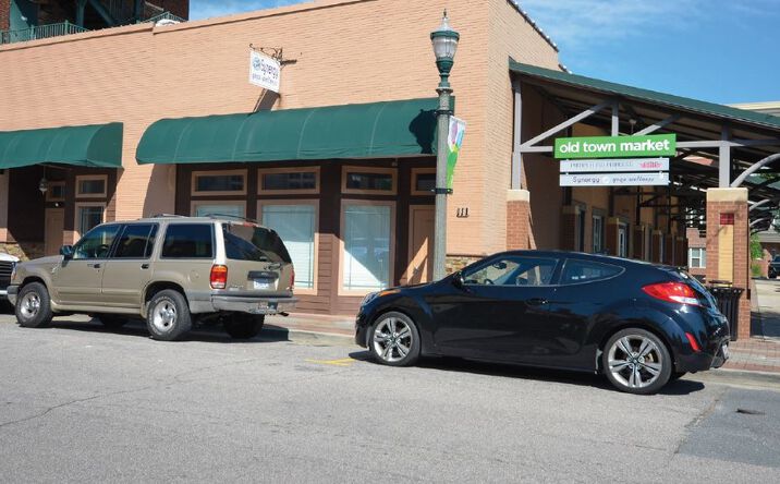 Pictures of Retail property located at 111 Caldwell St, Rock Hill, SC 29730 for sales - image #1