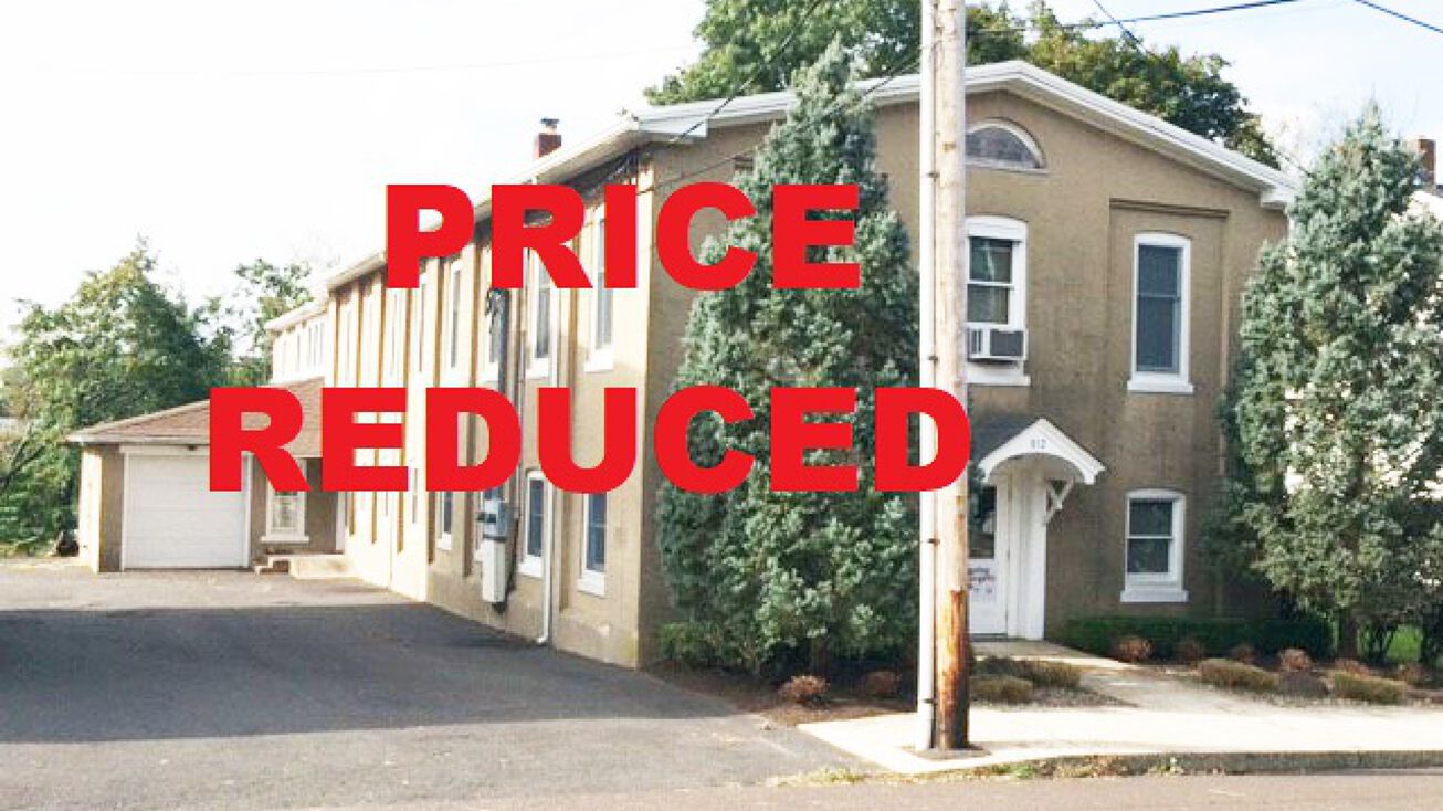 812 W Chestnut St, Perkasie, PA 18944