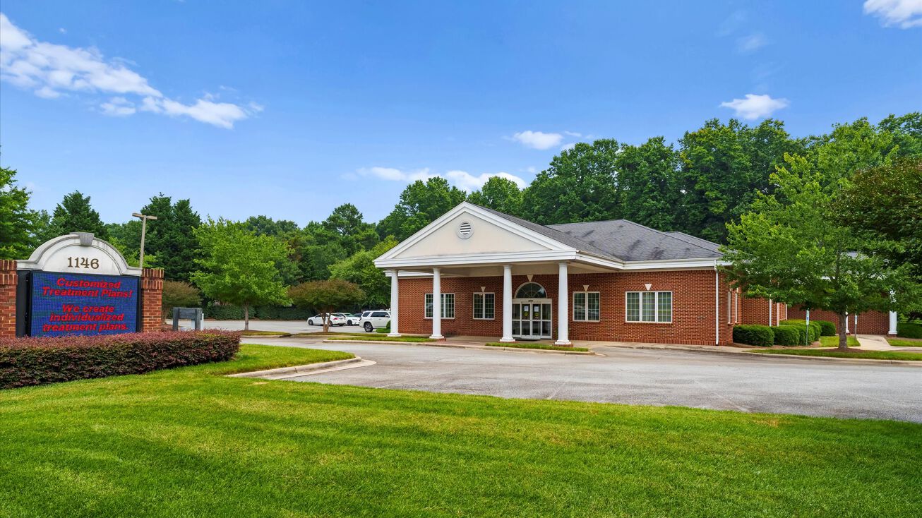 1146 N New Hope Rd, Gastonia, NC 28054