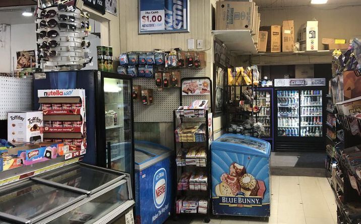 Pictures of Retail property located at 167 Hanover St, Manchester, NH 03104 for sales - image #1