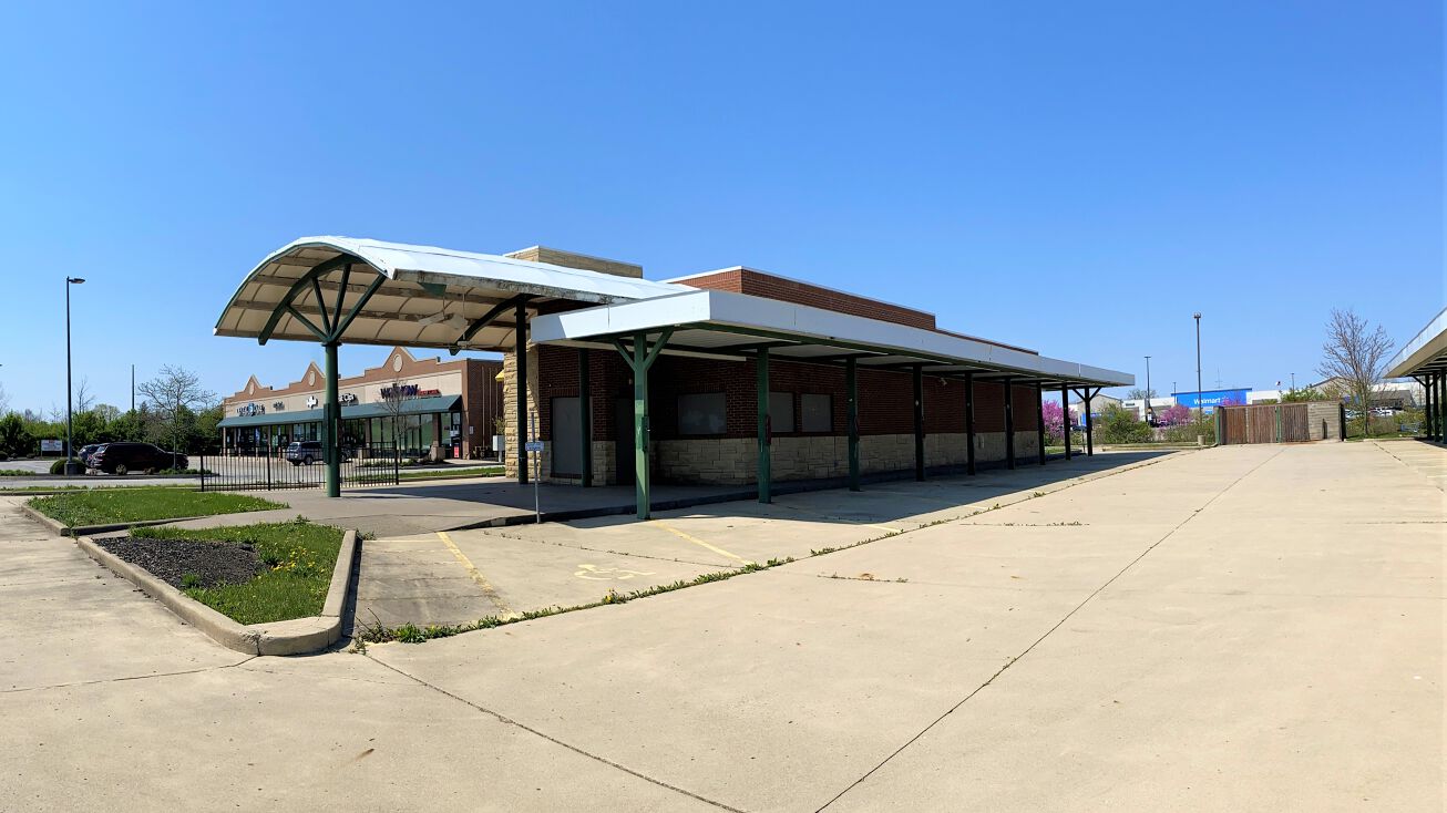 7711 Hoke Rd, Clayton, OH 45315