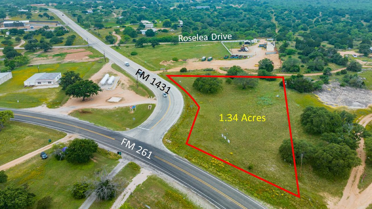 2100 Roselea, Buchanan Dam, TX 78609