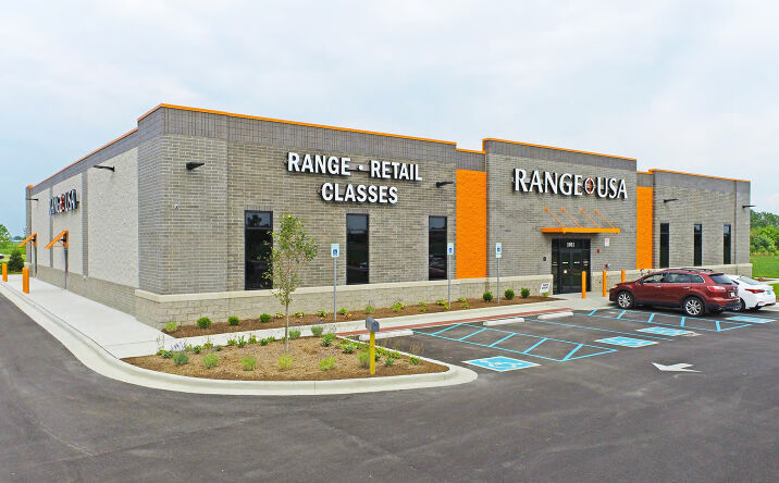 Pictures of Retail property located at 1011 Cross Pointe Pl, Evansville, IN 47715 for comps - image #1