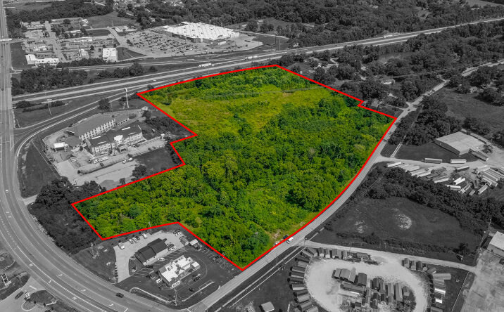 Pictures of Land property located at 261 Paint Lick Rd, Berea, KY 40403 for sales - image #1