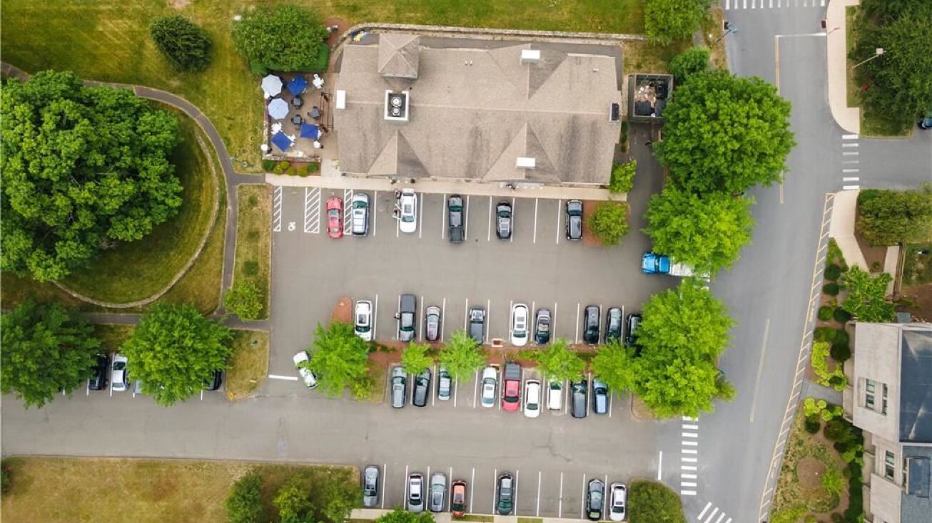 Address Undisclosed, Southbury, CT 06488