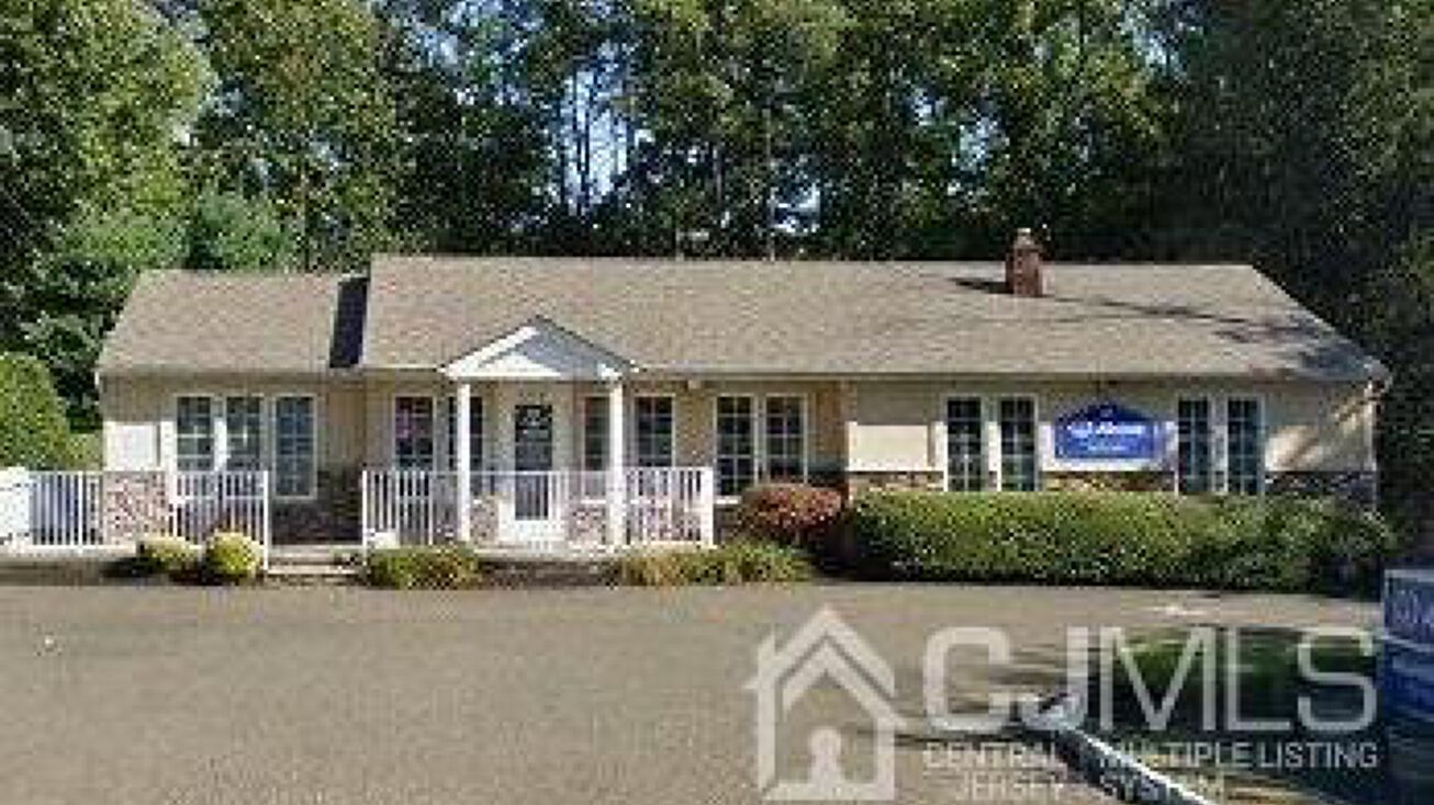 249 Gordons Corner Road, Manalapan, NJ 07726