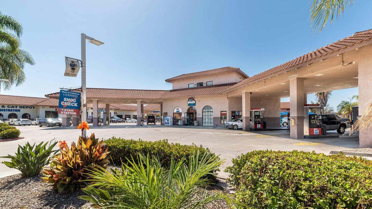 750 N Escondido, Escondido, CA 92025