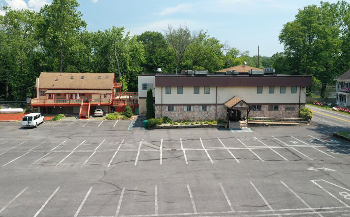 Pictures of Retail property located at 9494 Riverton Rd, Bangor, PA 18013 for sales - image #1