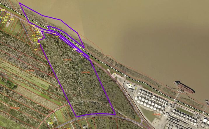 Pictures of Land property located at 2600 English Turn Rd, Braithwaite, LA 70040 for sales - image #1