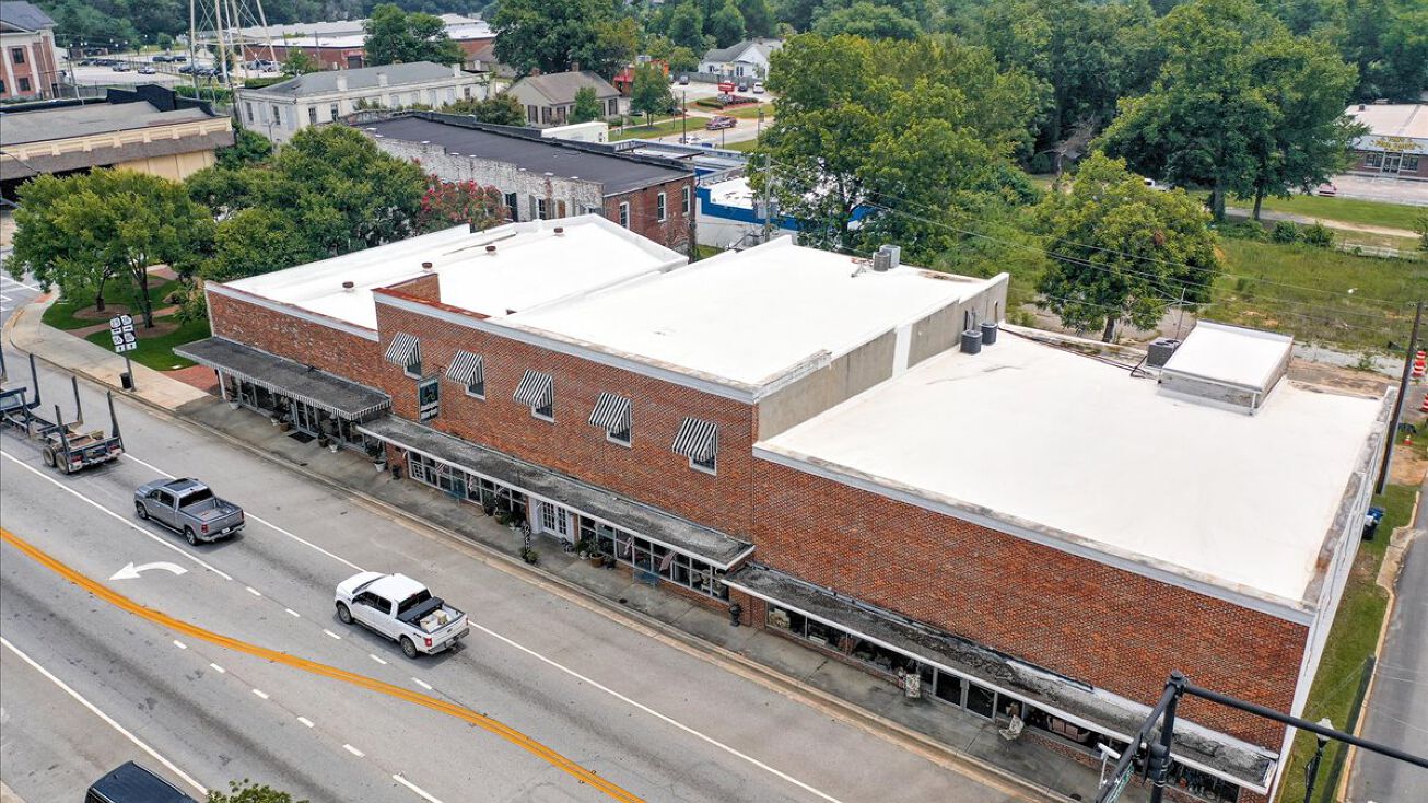 114 W 6th St, Waynesboro, GA 30830