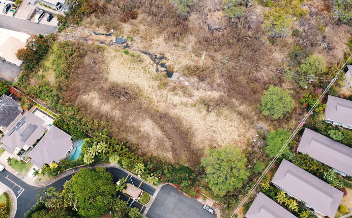 Pictures of Land property located at 4050-E Keanu St, Honolulu, HI 96816 for sales - image #1