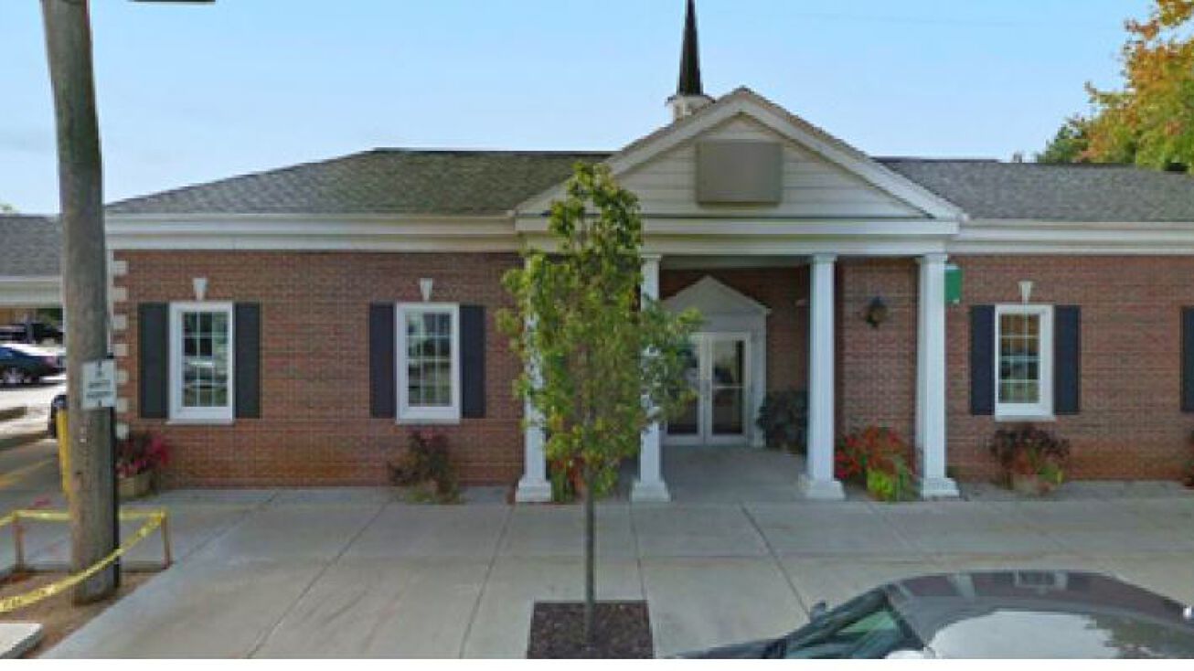 249 Mason St, Saugatuck, MI 49453