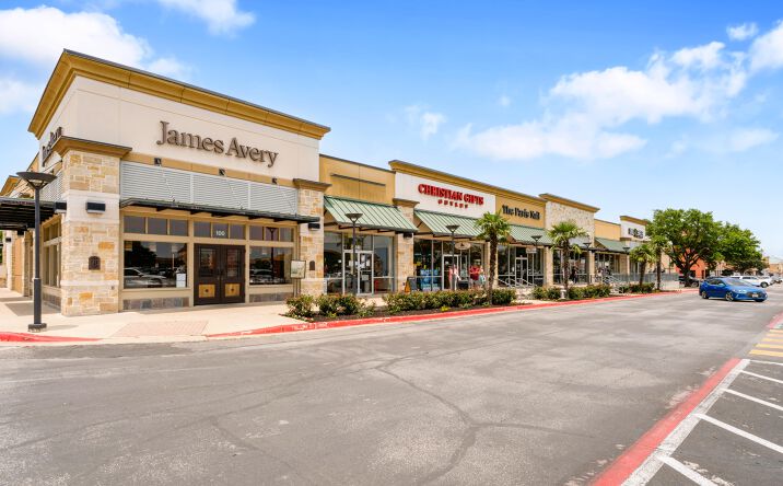 Pictures of Retail property located at 3941 IH 35 S, San Marcos, TX 78666 for sales - image #1