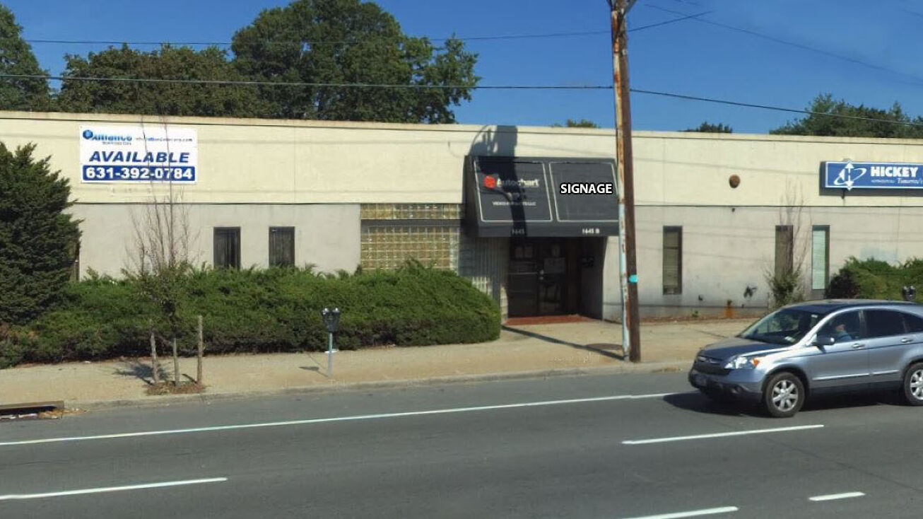 1645 Jericho Turnpike, New Hyde Park, NY 11040