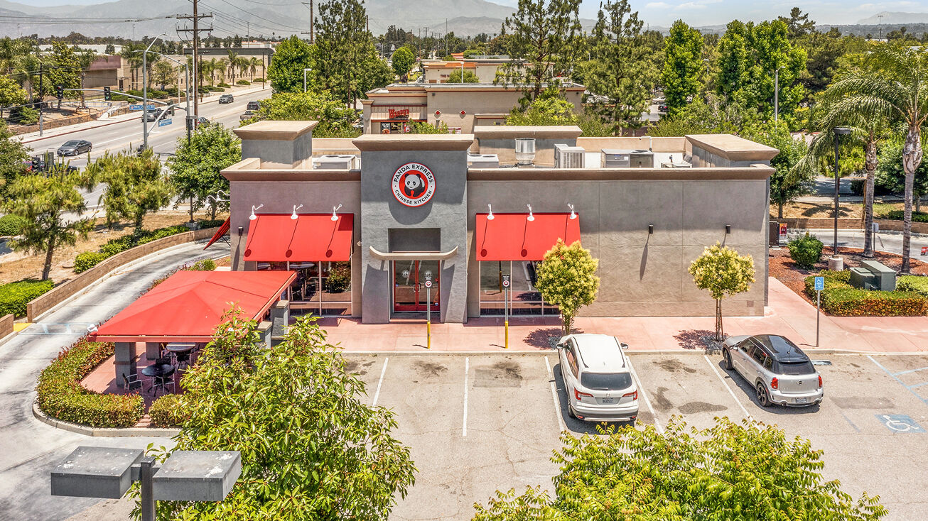 2005 W Redlands Blvd, Redlands, CA 92373