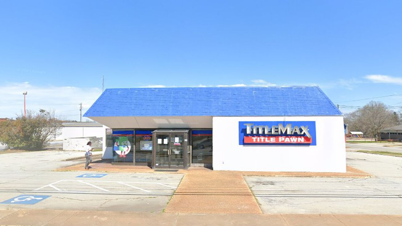 125 Elbert St, Elberton, GA 30635